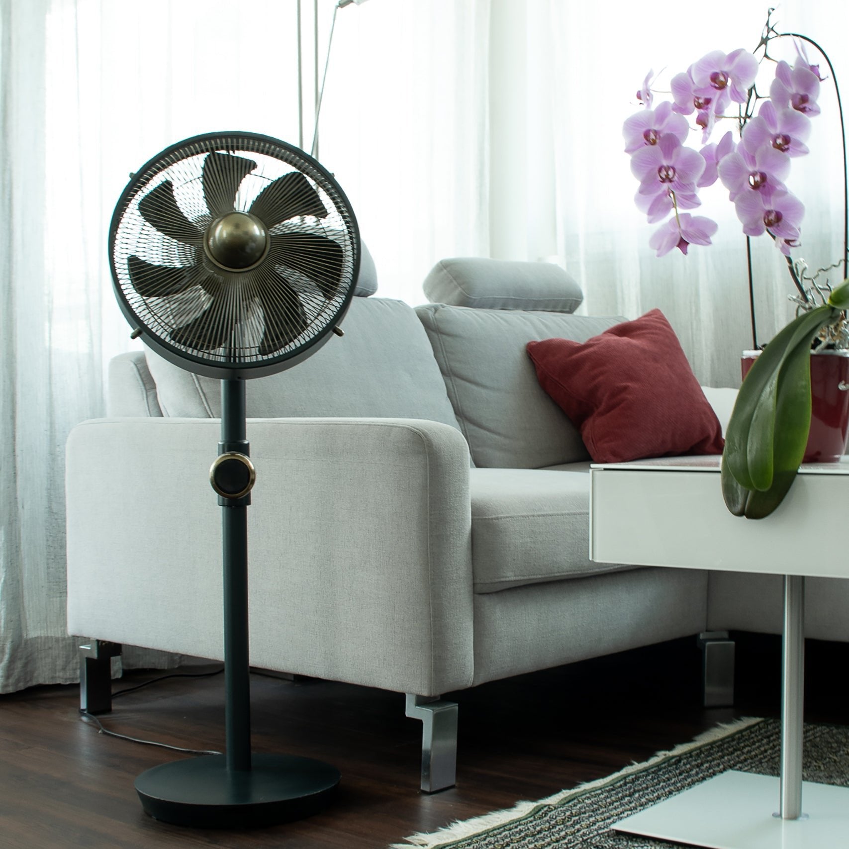 Uranus Standventilator – Leise, Leistungsstark & Flexibel - Edel und elegant