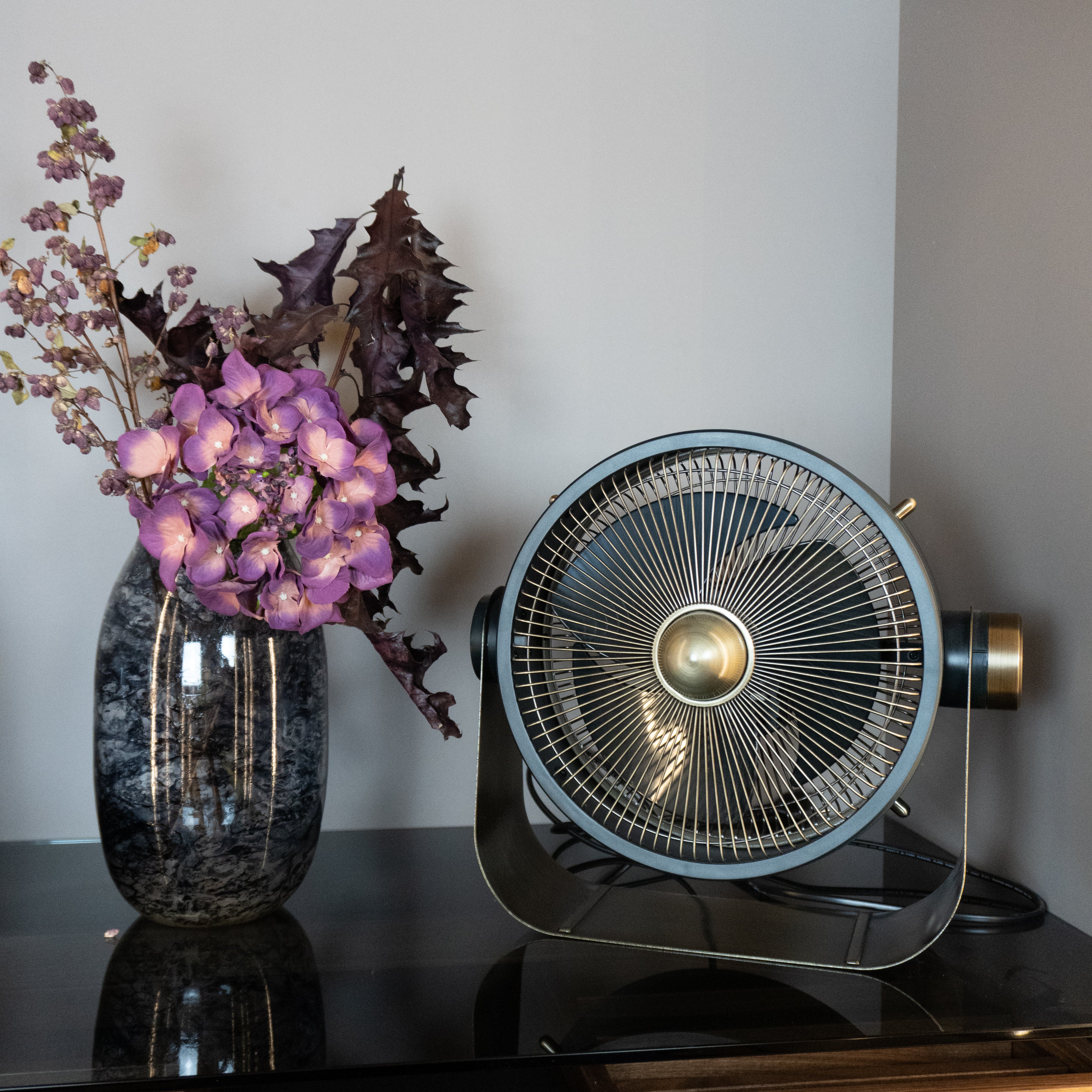 Castor Ventilator – test winner with performance & elegant design