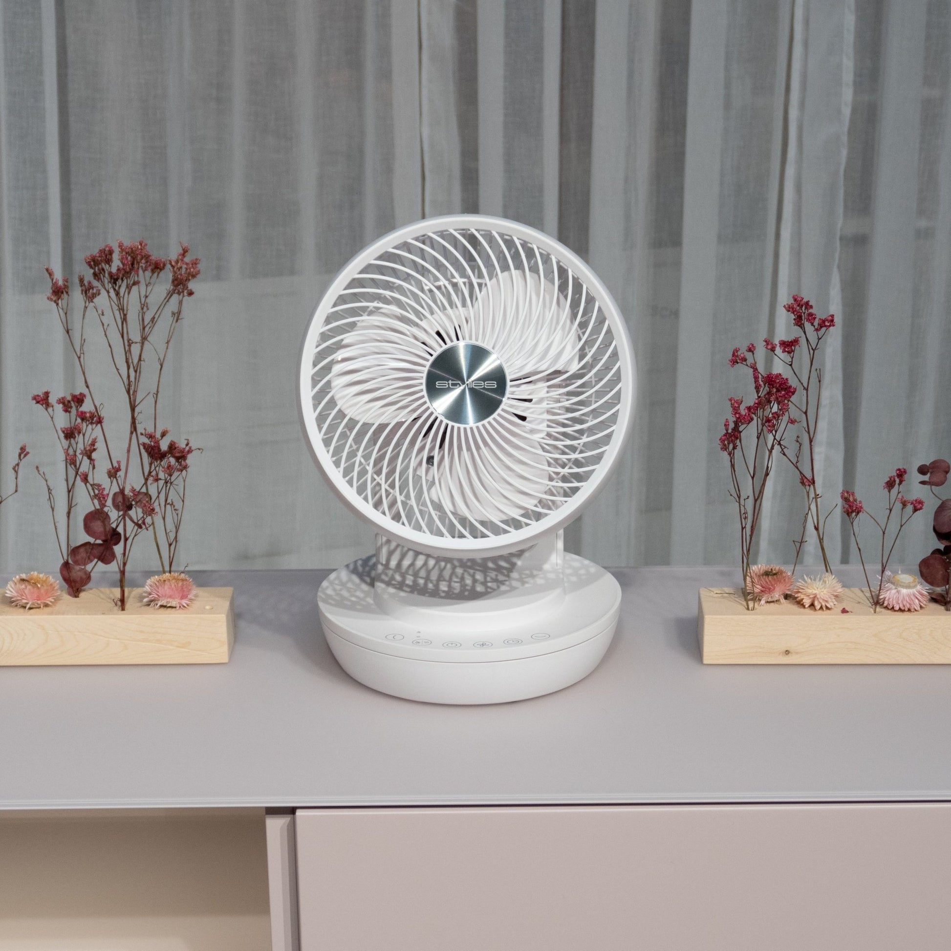 Tara Ventilator – Testsieger Tischventilator Haus & Garten dank 3D - Oszillation für perfektes Raumklima - Stylies - Store.de